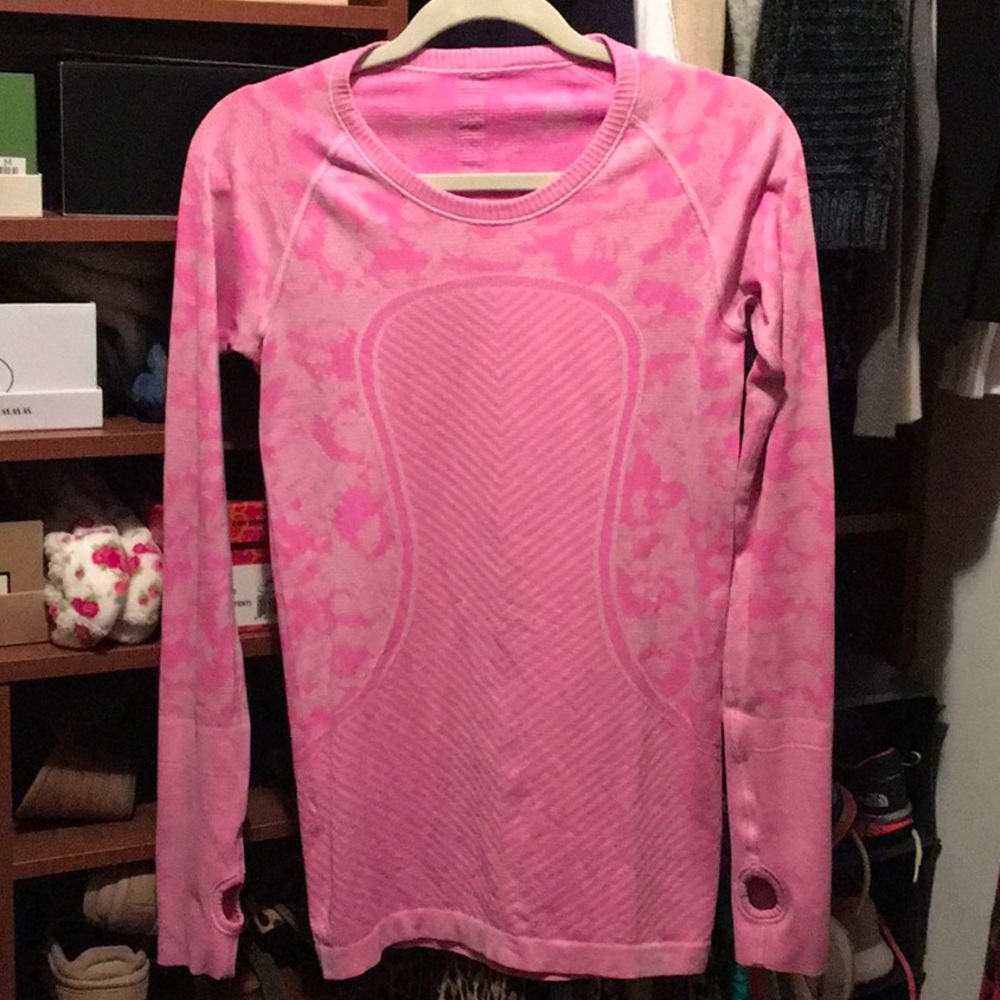 Lululemon long sleeve Size 6